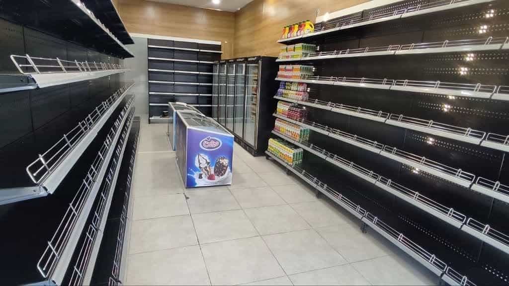 قیمت و اجرای قفسه‌بندی فروشگاهی مدرن در ساوه